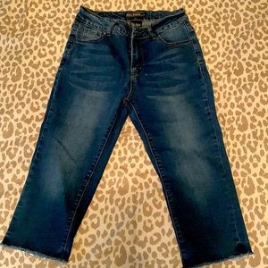 Nina Rossi Jean shorts/capris